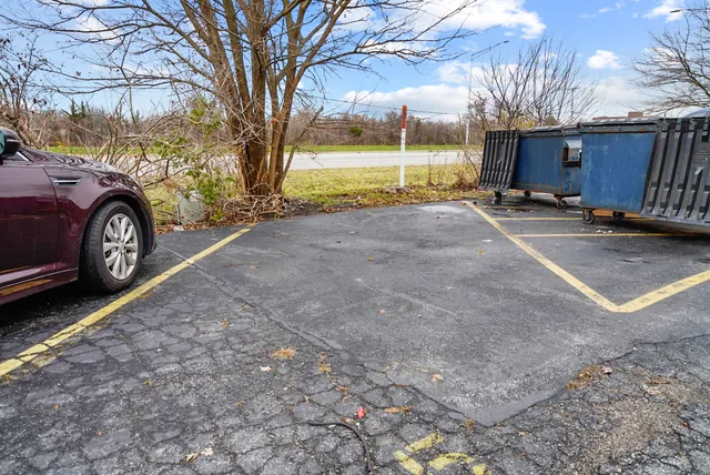 $129,500 | 22509 Pleasant Drive, Unit 1, Richton Park, IL 60471