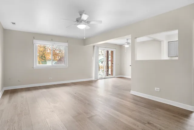 $129,500 | 22509 Pleasant Drive, Unit 1, Richton Park, IL 60471