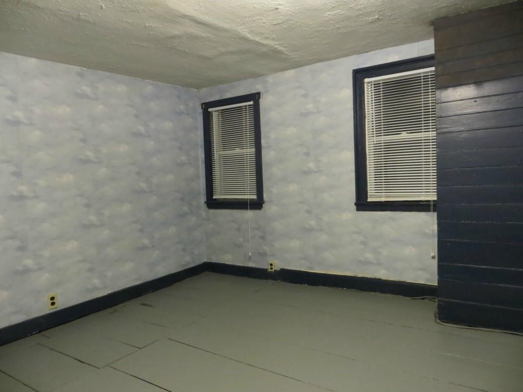 1132 Main Street Readfield, ME 04355 - Photo 22 of 26 Bedroom 3 upstairs.