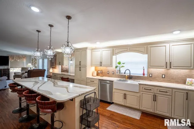 $399,000 | 12451 Dahmer Way, Carterville, IL 62918