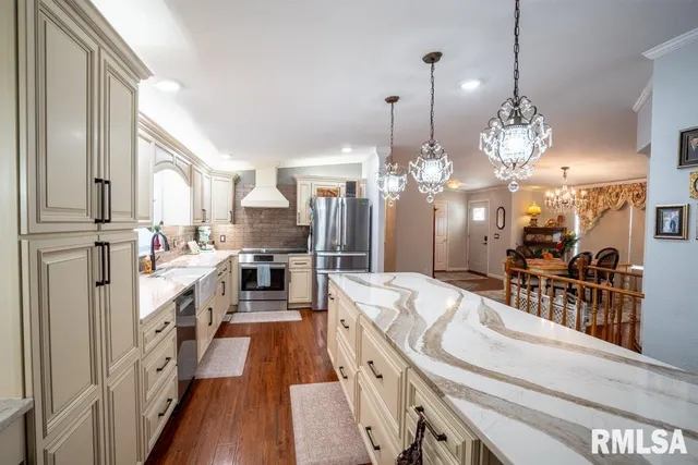 $399,000 | 12451 Dahmer Way, Carterville, IL 62918