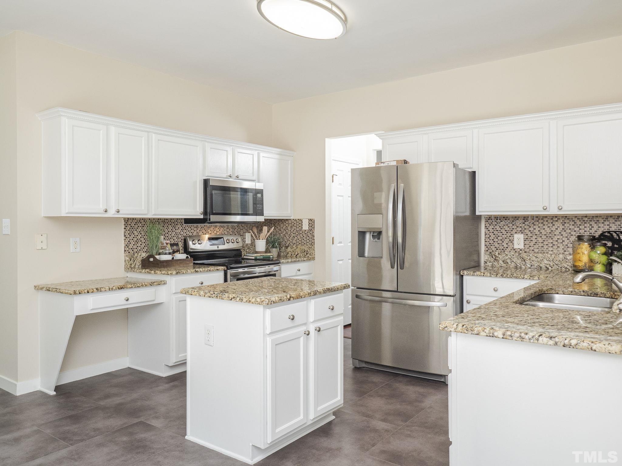 4840 Heatherfield Way Raleigh, NC 27604 - Photo 9 of 23