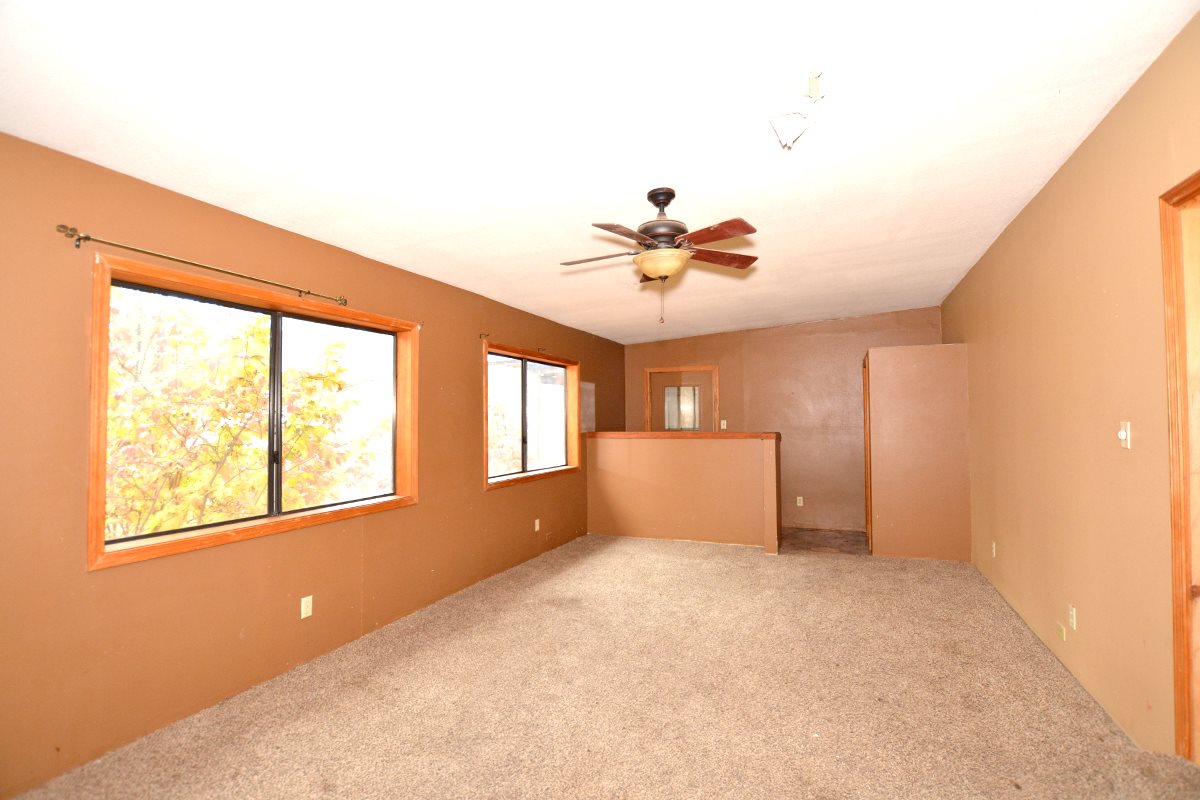 19315 South Stentz Road Spangle, WA 99031 - Photo 4 of 20