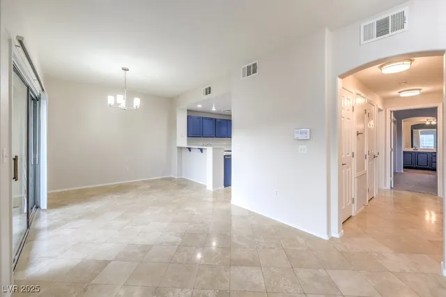 $1,995 | 10600 Amber Ridge Drive, Unit 205, Las Vegas, NV 89144