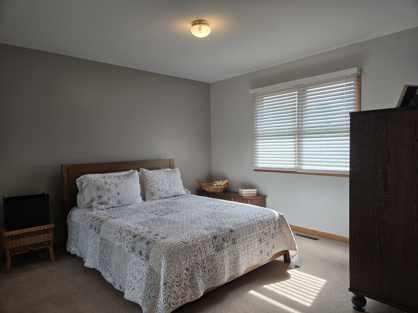 17019 Hebron Road Harvard, IL 60033 - Photo 5 of 49 Gallery Image 5