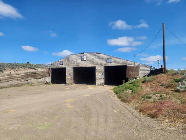 $7,900,000 | 2935 Sheep Mountain Road, Macdoel, CA 96058