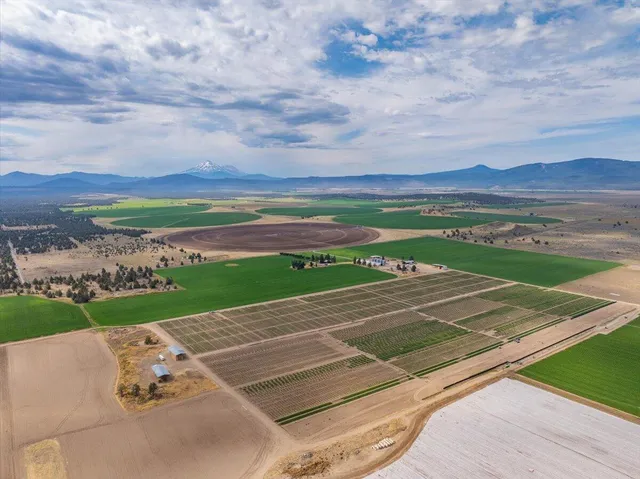 $8,865,000 | 2935 Sheep Mountain Road, Macdoel, CA 96058