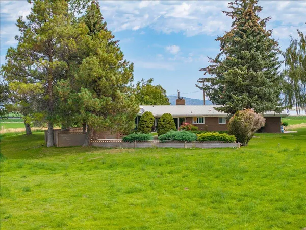 $7,900,000 | 2935 Sheep Mountain Road, Macdoel, CA 96058