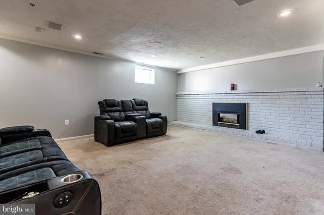 $3,000 | 12212 Birchview Drive, Clinton, MD 20735