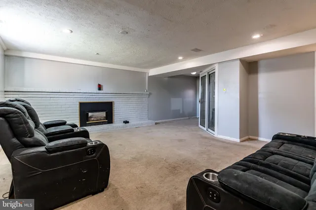 $3,000 | 12212 Birchview Drive, Clinton, MD 20735