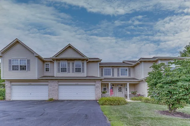 $2,195 | 2172 Sunrise Circle, Aurora, IL 60503