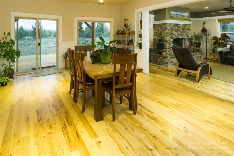 25295 Dodds Road Bend, OR 97701 - Photo 12 of 25 Additional Photo