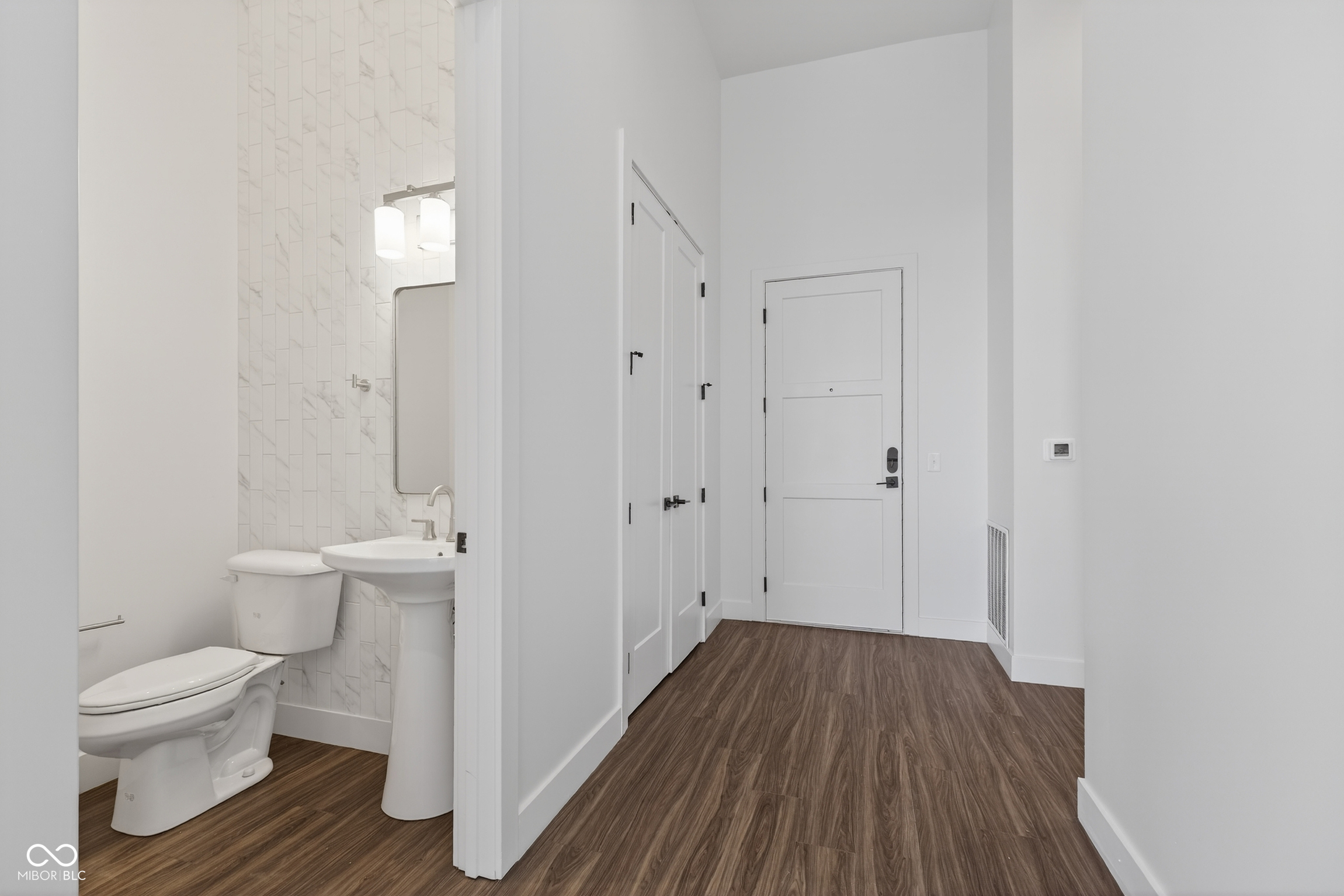 1155 South Rangeline Road, Unit 501 Carmel, IN 46032 - Photo 3 of 50