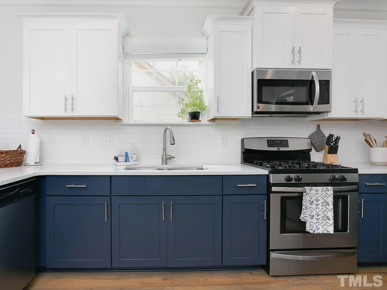 309 Lyric Street Durham, NC 27701 - Photo 9 of 28