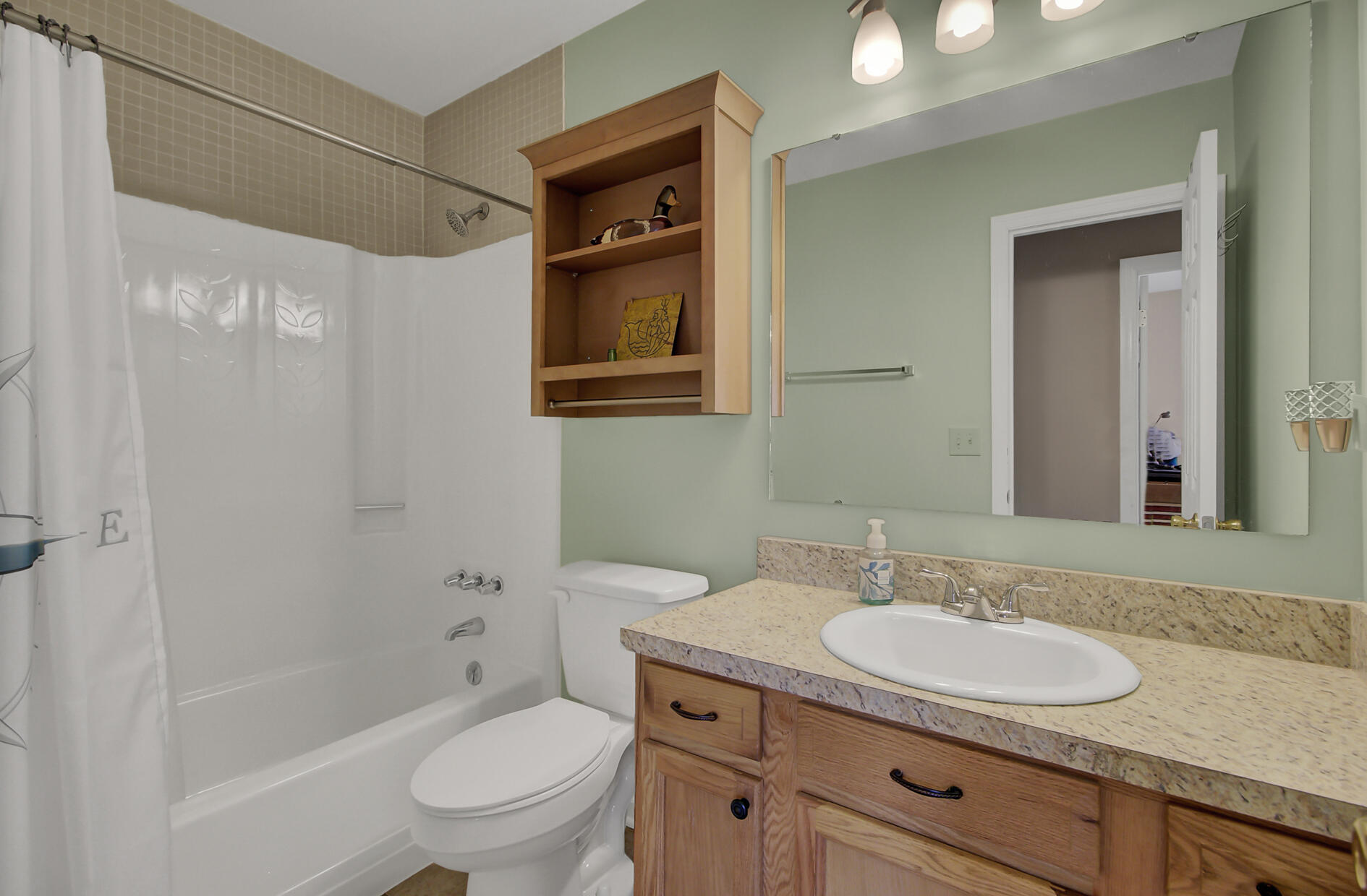 412 Fox Hunt Road Goose Creek, SC 29445 - Photo 24 of 25 Full hallway bath