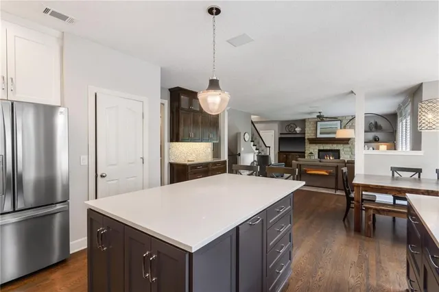 $750,000 | 7719 West 145th Terrace, Overland Park, KS 66223