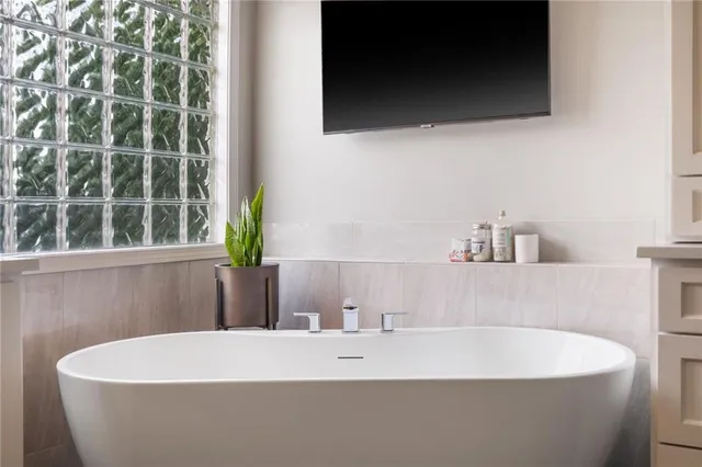 $750,000 | 7719 West 145th Terrace, Overland Park, KS 66223