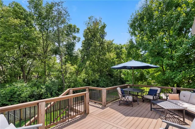 $750,000 | 7719 West 145th Terrace, Overland Park, KS 66223