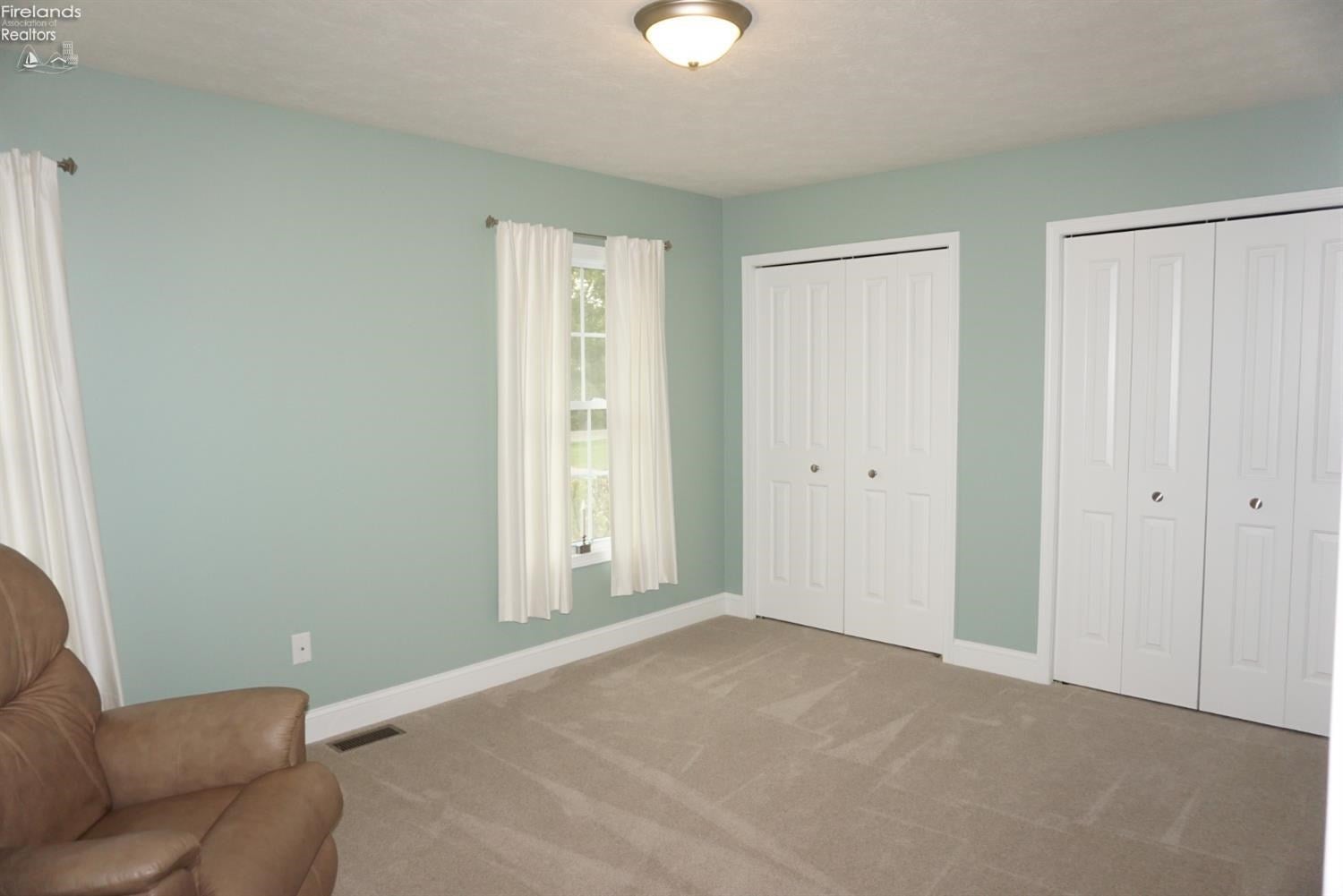 8607 Darrow Road Huron, OH 44839 - Photo 13 of 22 Gallery Image 13
