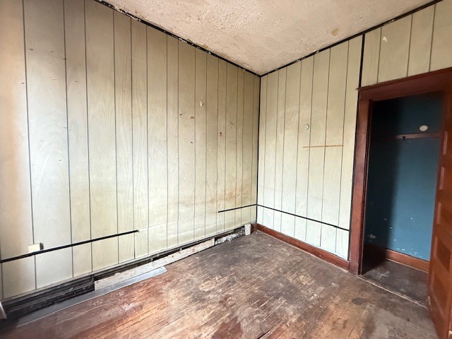 758 South Kedvale Avenue Chicago, IL 60624 - Photo 3 of 16