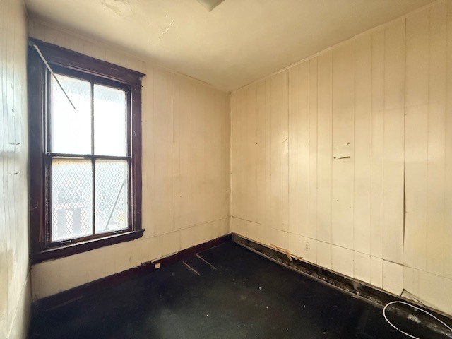 758 South Kedvale Avenue Chicago, IL 60624 - Photo 7 of 16