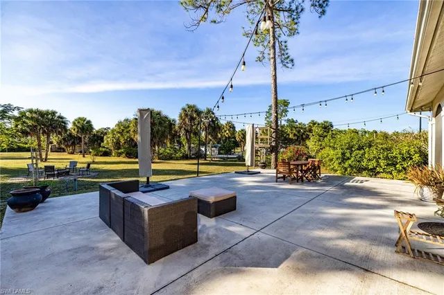 $3,450 | 461 Everglades Boulevard North, Naples, FL 34120