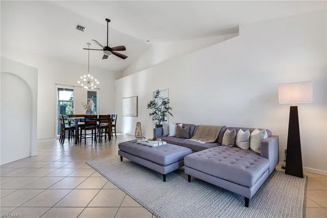 $3,450 | 461 Everglades Boulevard North, Naples, FL 34120