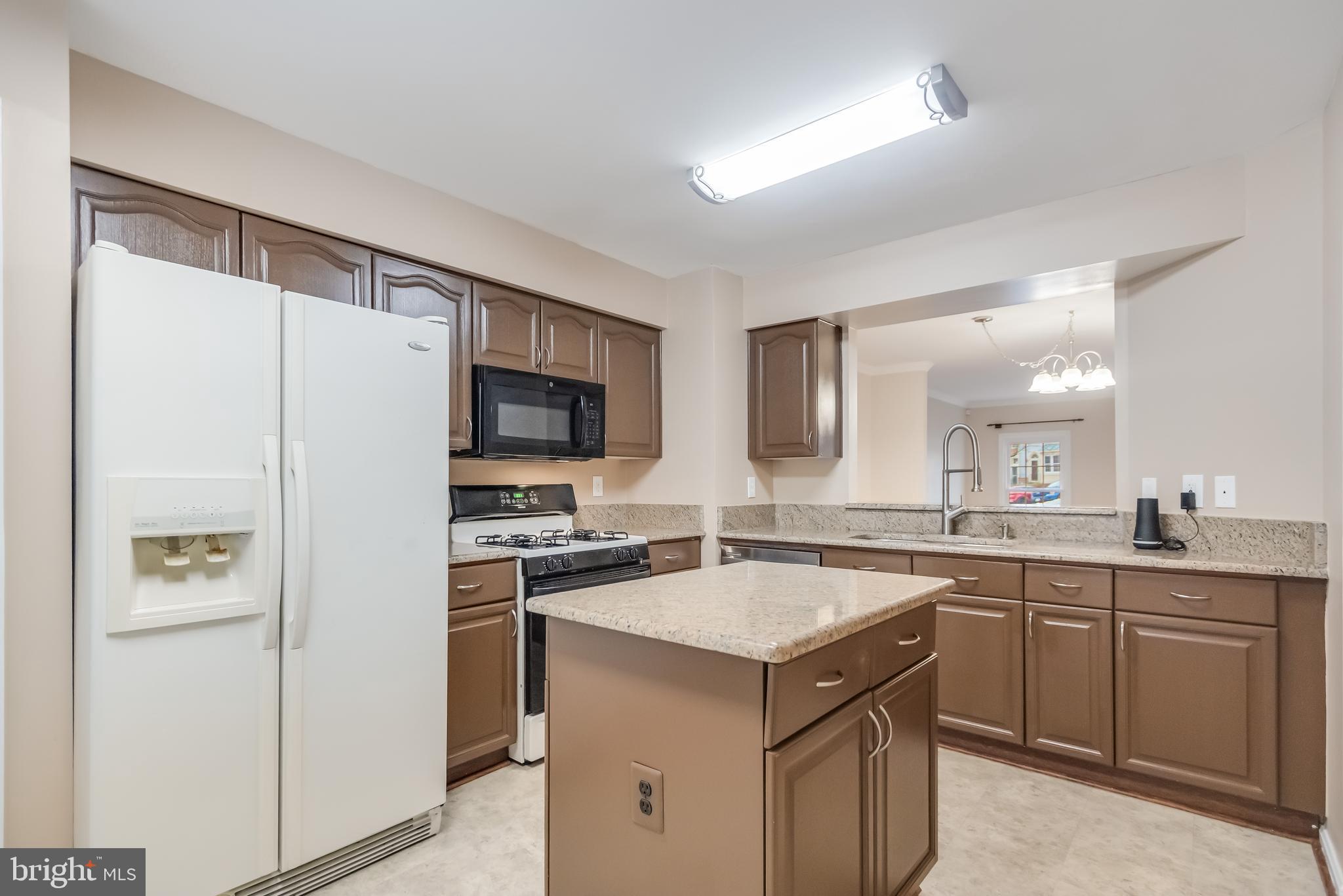 8735 Stone Hill Place Springfield, VA 22153 - Photo 14 of 51