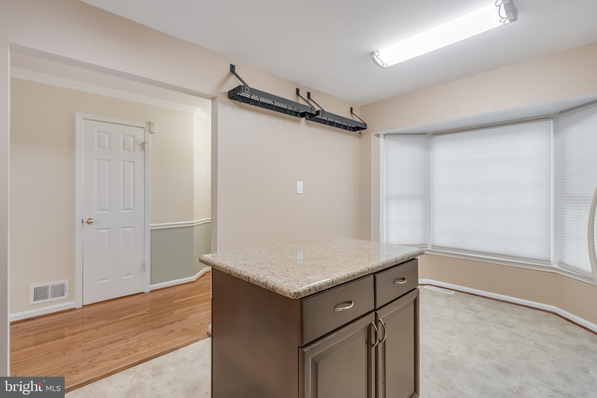 8735 Stone Hill Place Springfield, VA 22153 - Photo 17 of 51