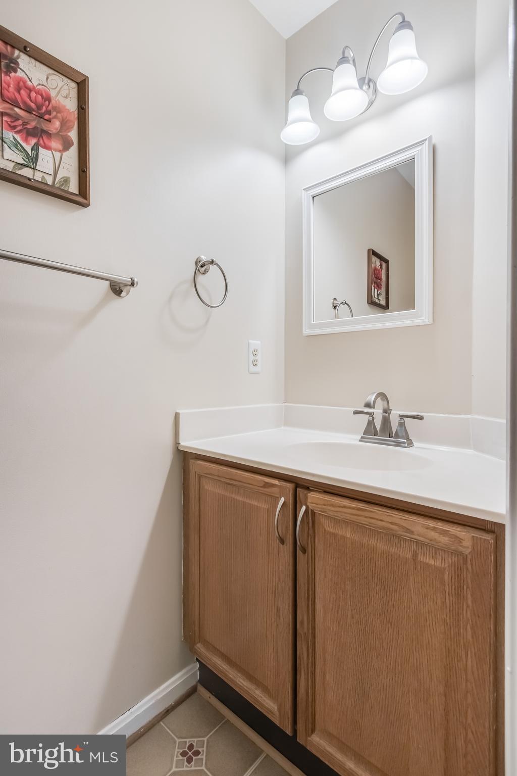 8735 Stone Hill Place Springfield, VA 22153 - Photo 19 of 51