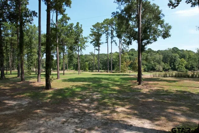 $92,500 | 2 County Road 3545, Joaquin, TX 75954