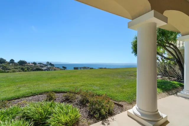 $10,950,000 | 112 Holiday Drive, La Selva Beach, CA 95076