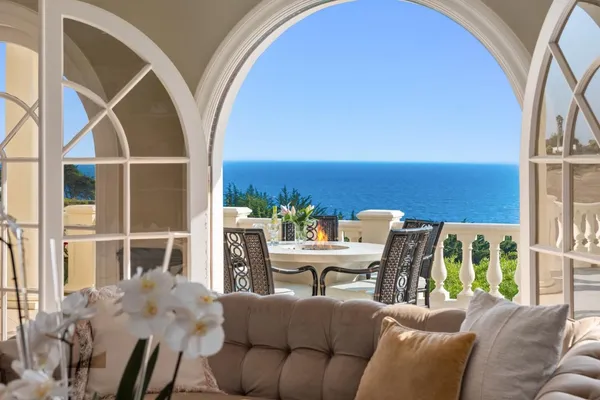 $10,950,000 | 112 Holiday Drive, La Selva Beach, CA 95076