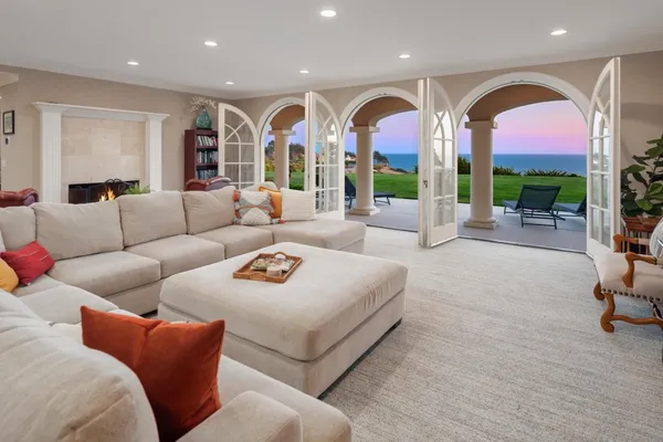 $10,950,000 | 112 Holiday Drive, La Selva Beach, CA 95076