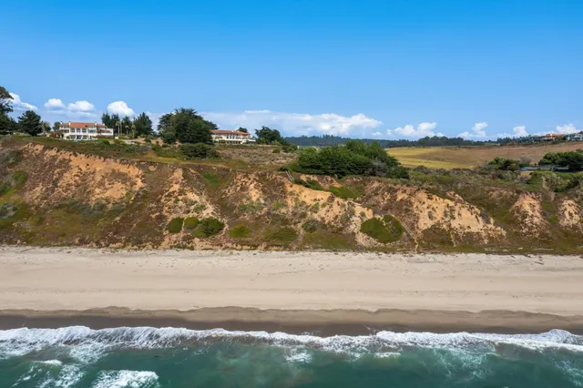$10,950,000 | 112 Holiday Drive, La Selva Beach, CA 95076