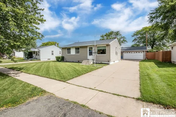 $229,900 | 34 Yorktown Road, Cheektowaga, NY 14225