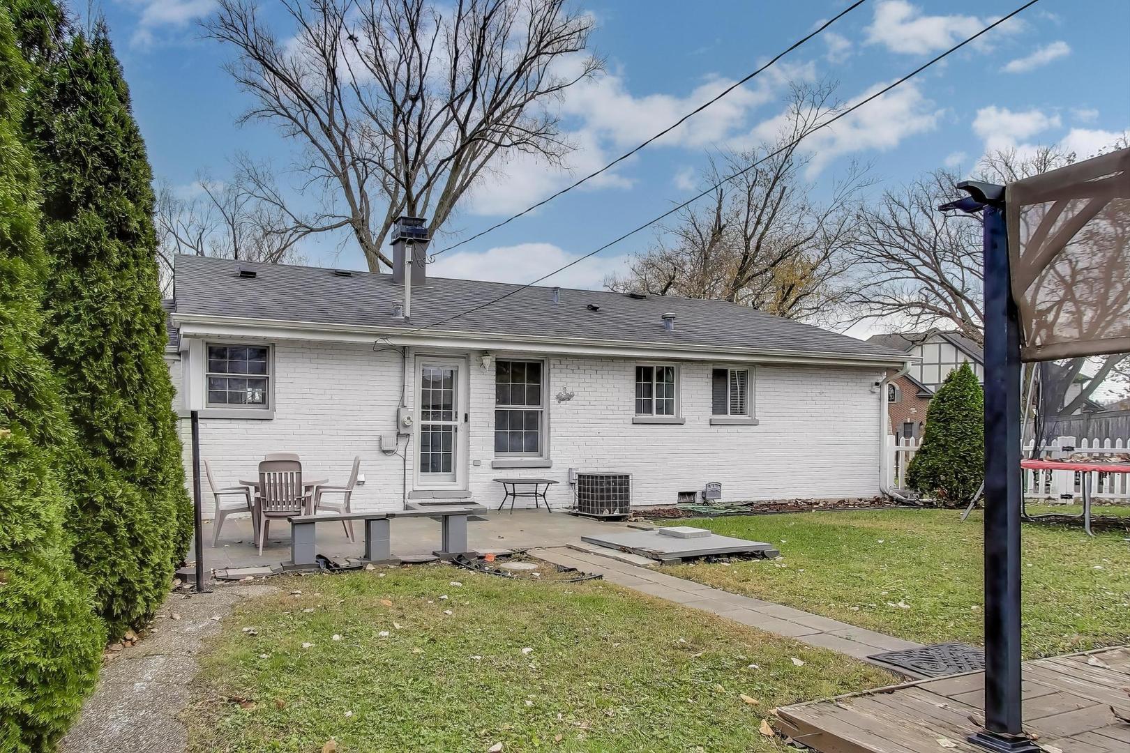 412 Ridgeland Avenue Elmhurst, IL 60126 - Photo 18 of 22 Gallery Image 18