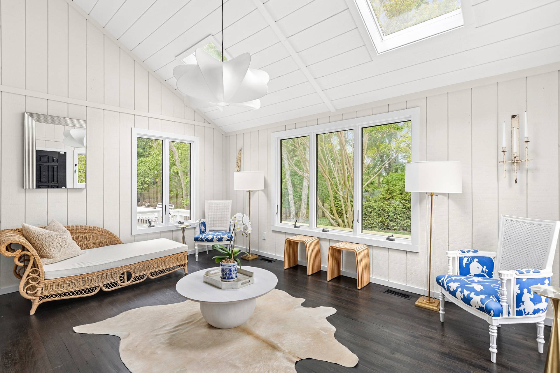 152 Isle Of Wight Road East Hampton, NY 11937 - Photo 12 of 34