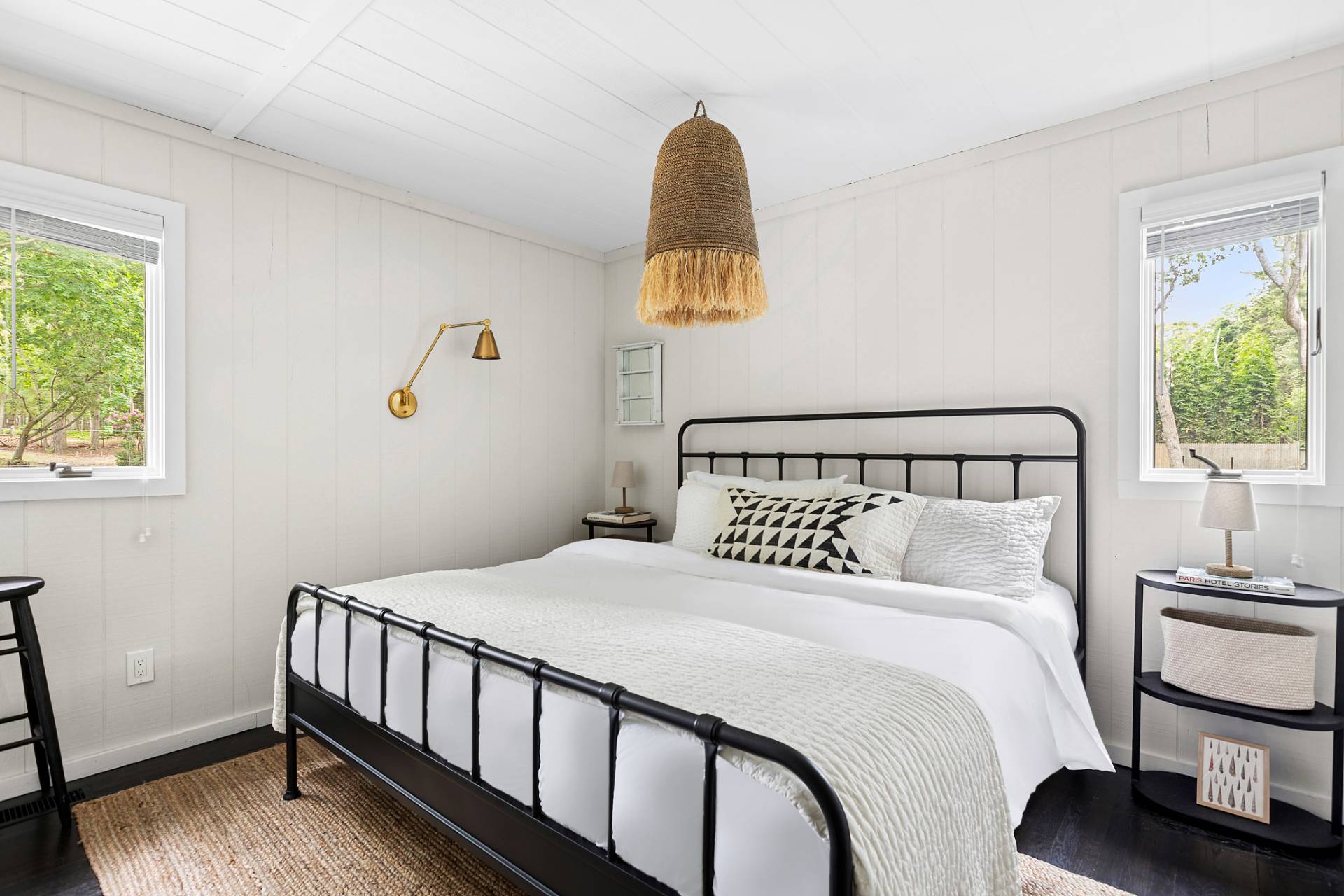 152 Isle Of Wight Road East Hampton, NY 11937 - Photo 22 of 34