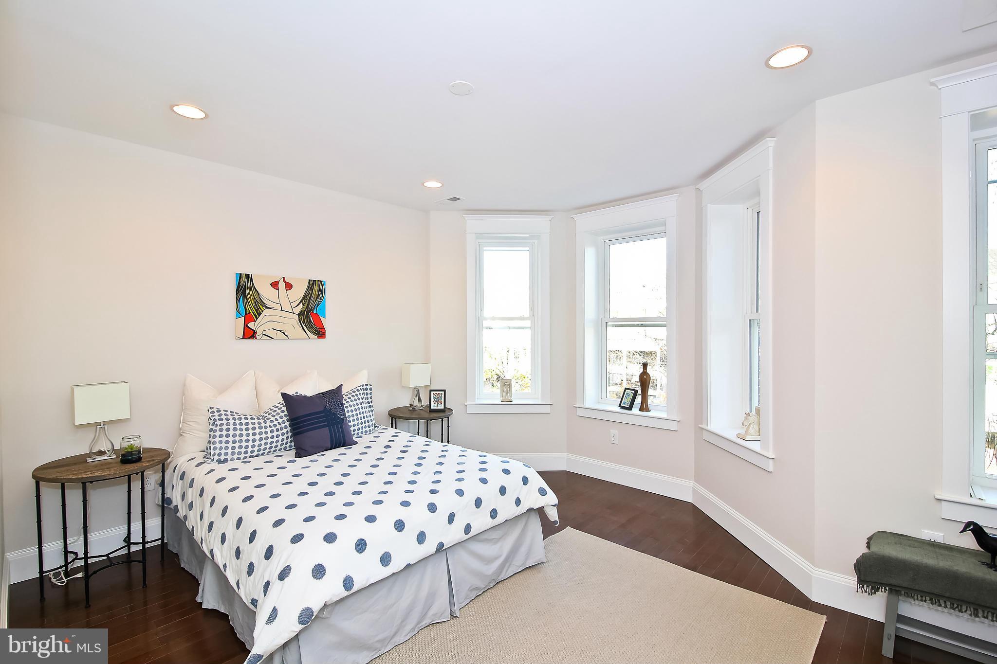 906 11th Street Northeast Washington, DC 20002 - Photo 15 of 20 Bedroom (Master)