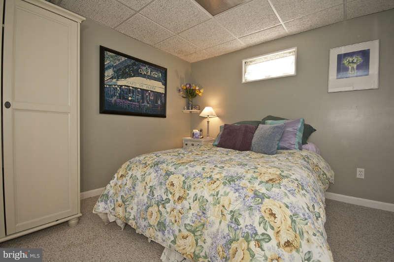 4303 4 Mills Road Baltimore, MD 21236 - Photo 17 of 22 Interior (General)