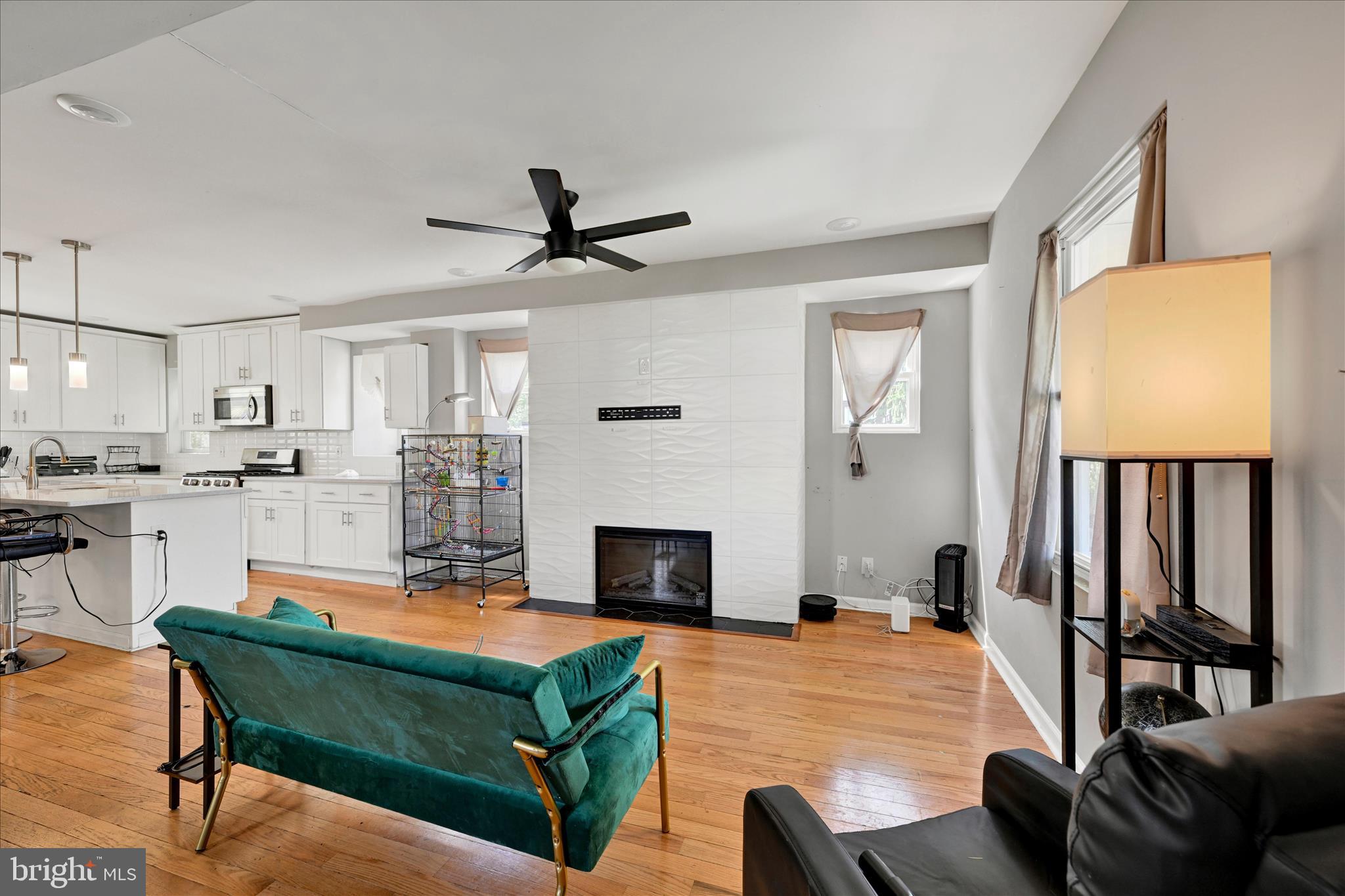 4409 Wentworth Road Baltimore, MD 21207 - Photo 5 of 31