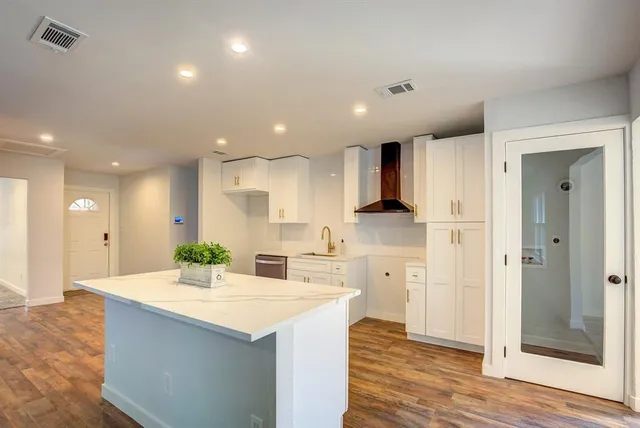 $299,900 | 1620 White Oak Court, Denton, TX 76209