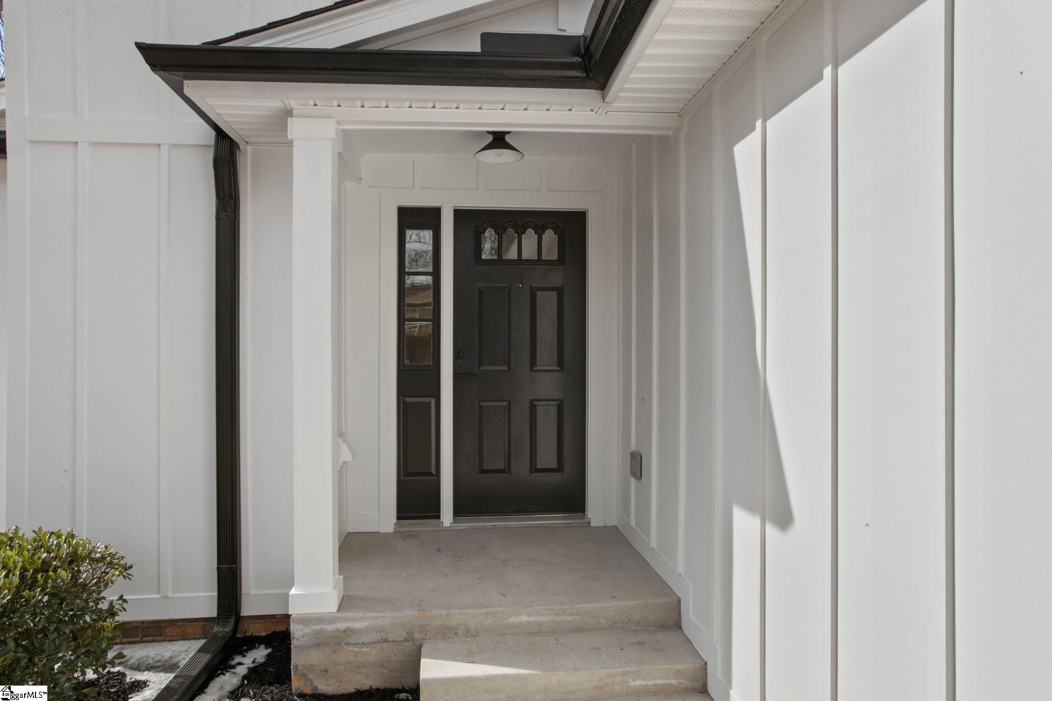 1005 Summit Drive Greenville, SC 29609 - Photo 15 of 42