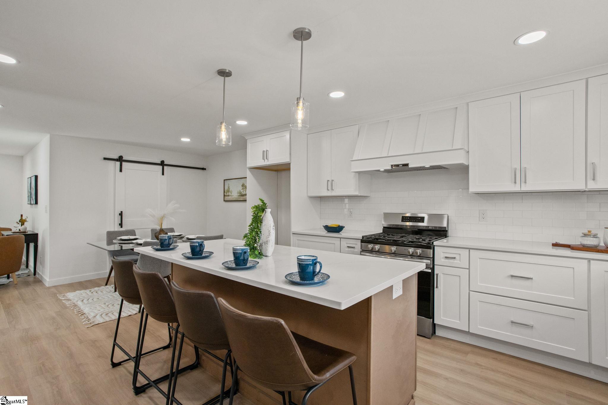 1005 Summit Drive Greenville, SC 29609 - Photo 26 of 42