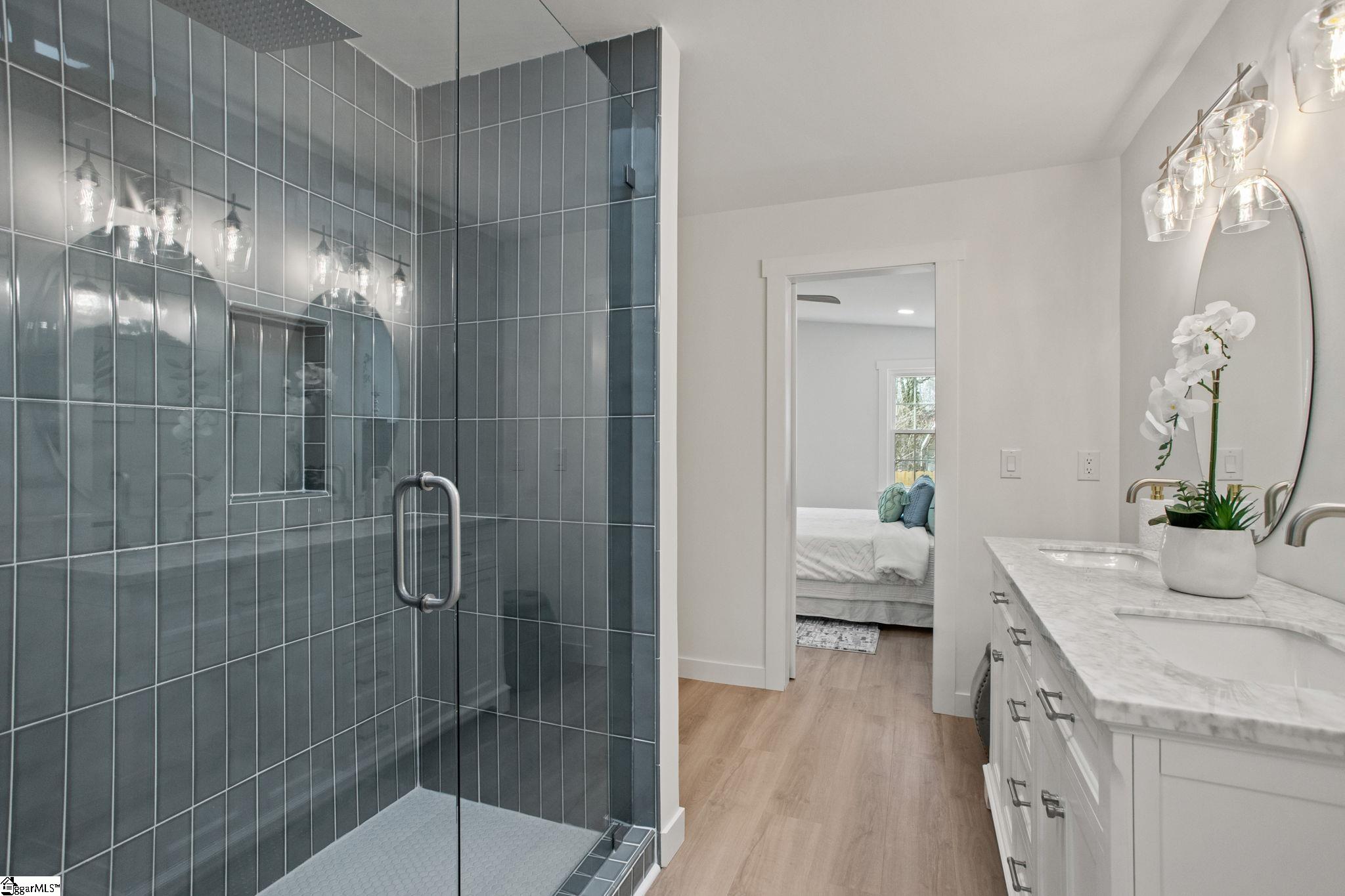 1005 Summit Drive Greenville, SC 29609 - Photo 34 of 42