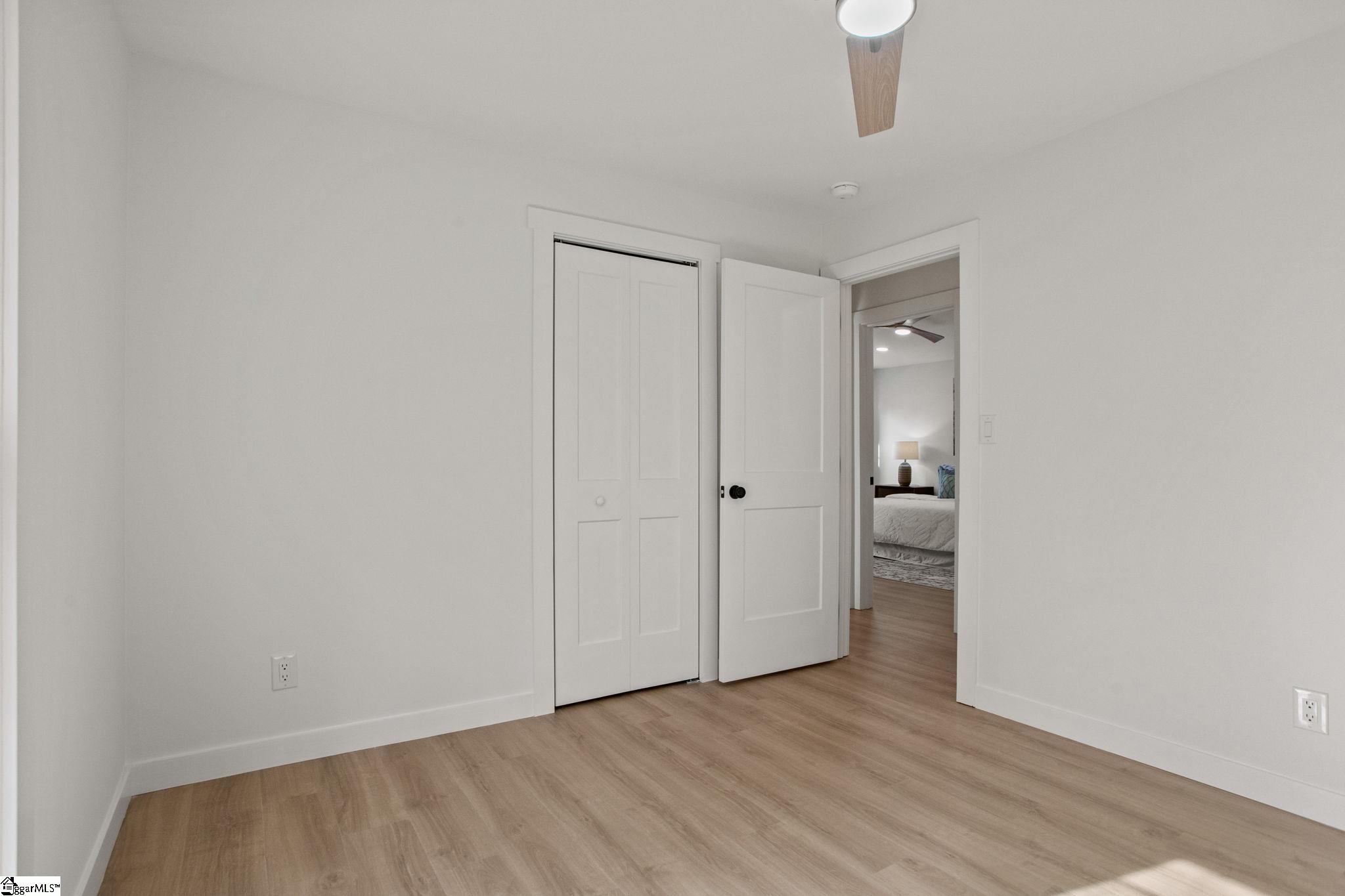 1005 Summit Drive Greenville, SC 29609 - Photo 39 of 42