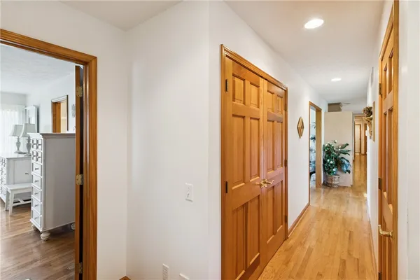 $499,900 | 7095 Tupelo Trail, Lima, NY 14485