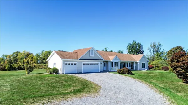 $499,900 | 7095 Tupelo Trail, Lima, NY 14485