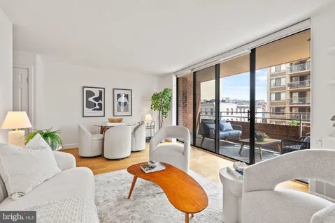 $820,000 | 2141 P Street Northwest, Unit 503, Washington, DC 20037